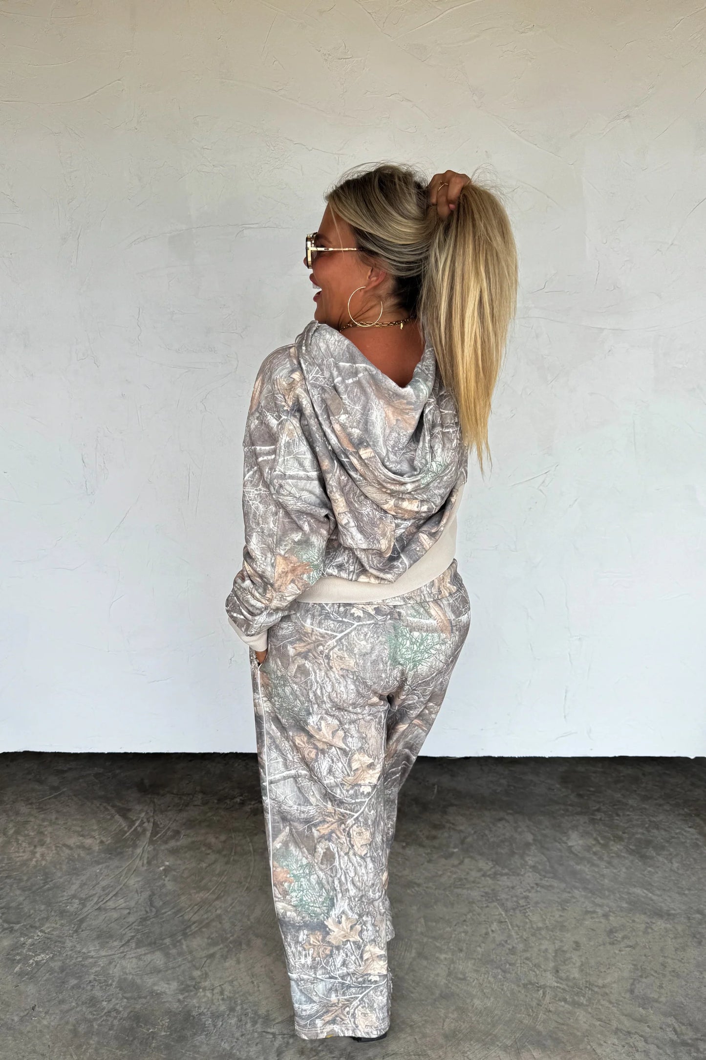 PREORDER- DRIFT AWAY WIDE LEG JOGGERS
