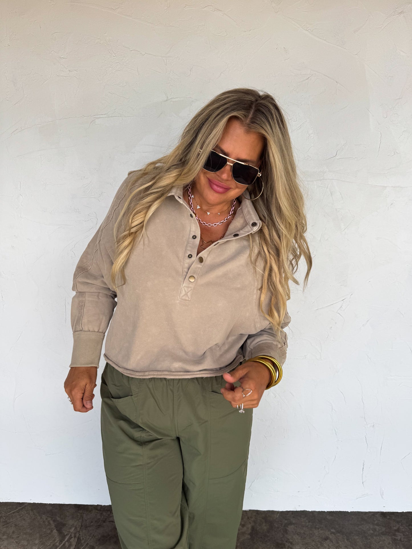EXTRAS FROM PREORDER- MARLEY SNAP BUTTON SWEATSHIRT