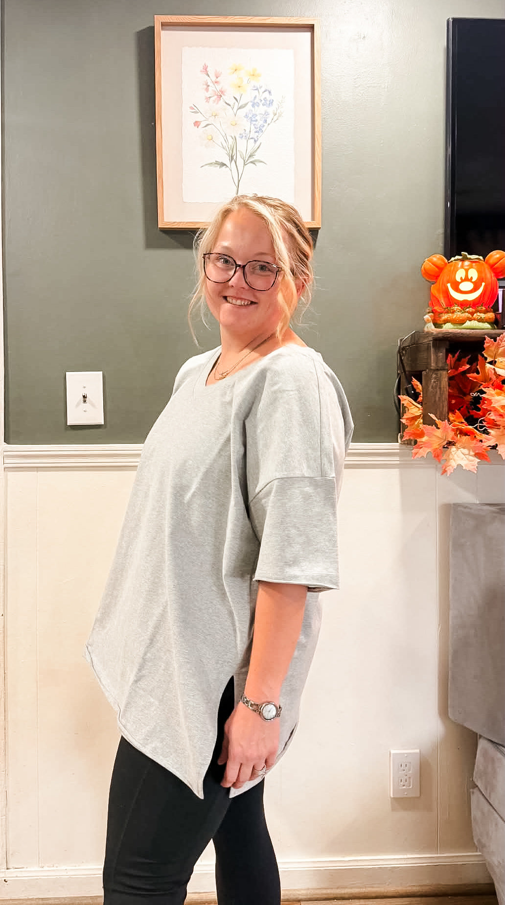 Plus Size Oversized Reversible V Neck Top