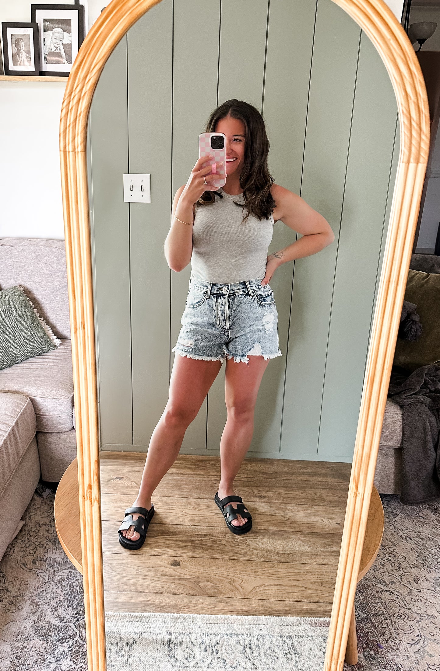 Round Neck Sleeveless Bodysuit