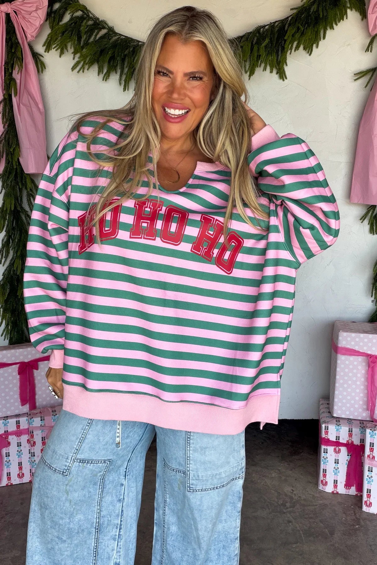 PREORDER- JOLLY & MERRY OVERSIZED PULLOVER