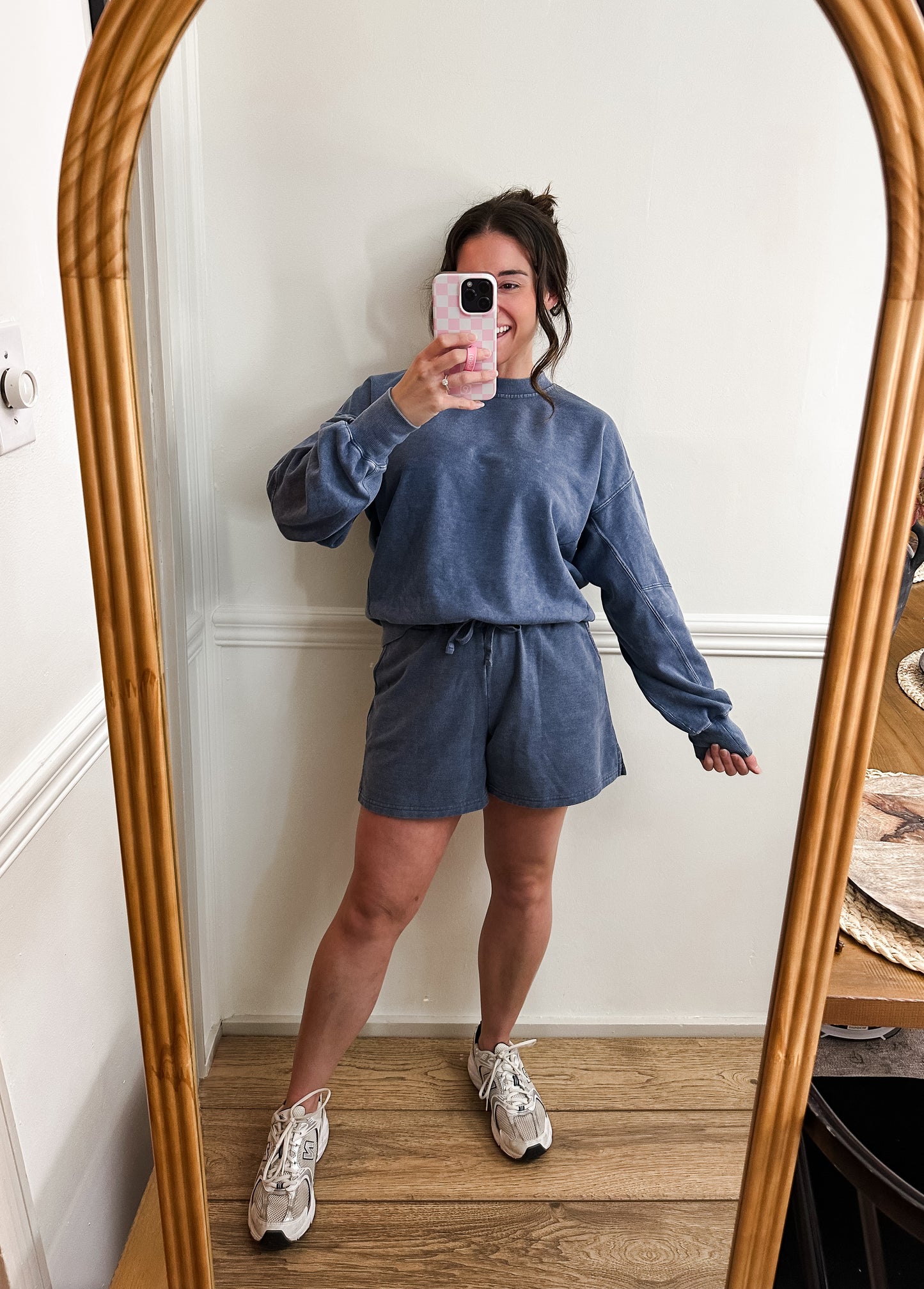 Maya Mineral Washed Sweatshirt