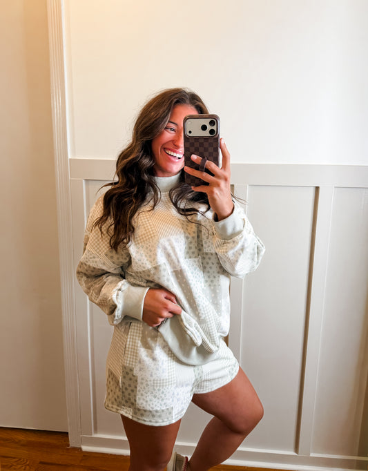 Sage Mock Neck Patch Work SWEATSHIRT