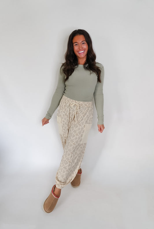 Seagrass Round Neck Fitted Ribbed Knit Long Sleeve