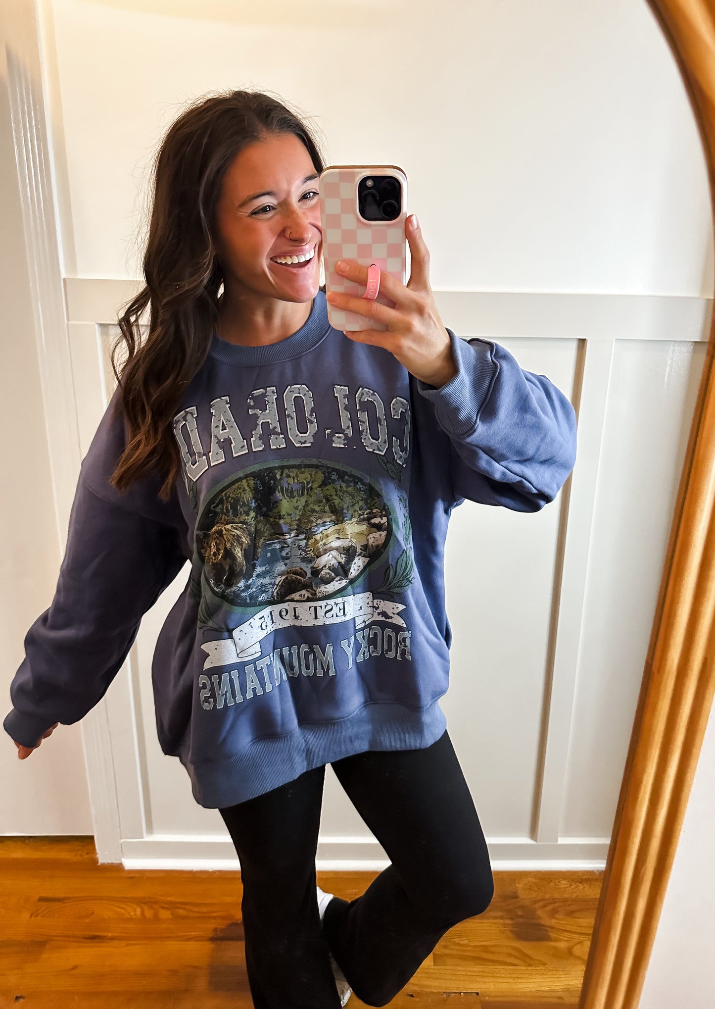 Colorado Oversized Graphic Sweatshirt