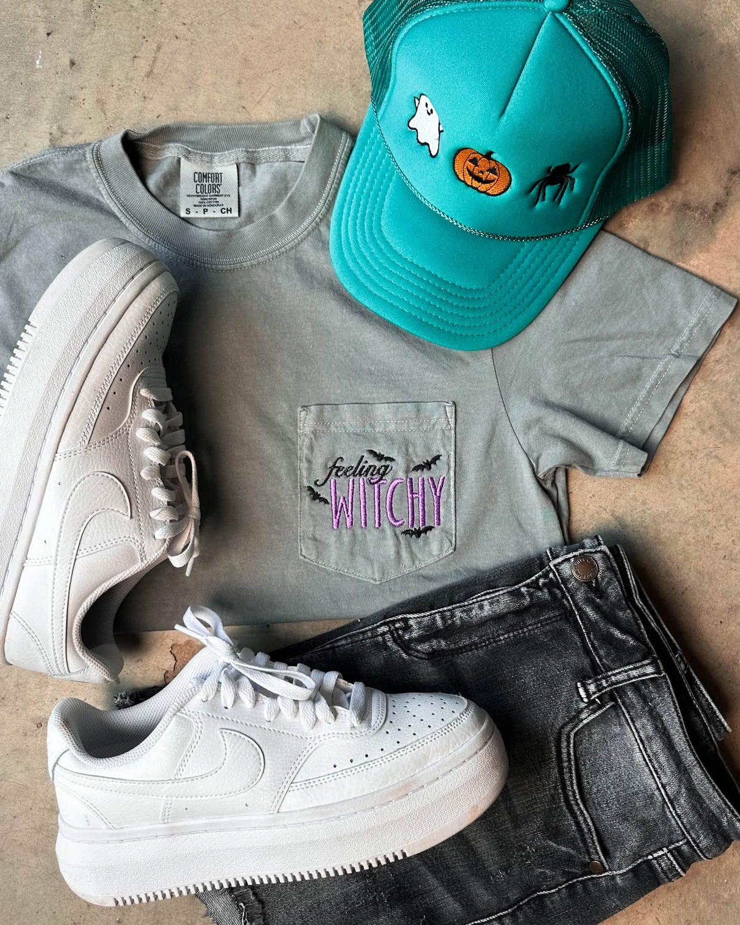 PRE-ORDER Feeling Witchy Tee