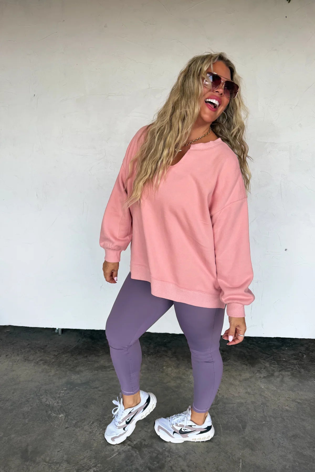 PREORDER- LIVED IN OVERSIZED PULLOVER