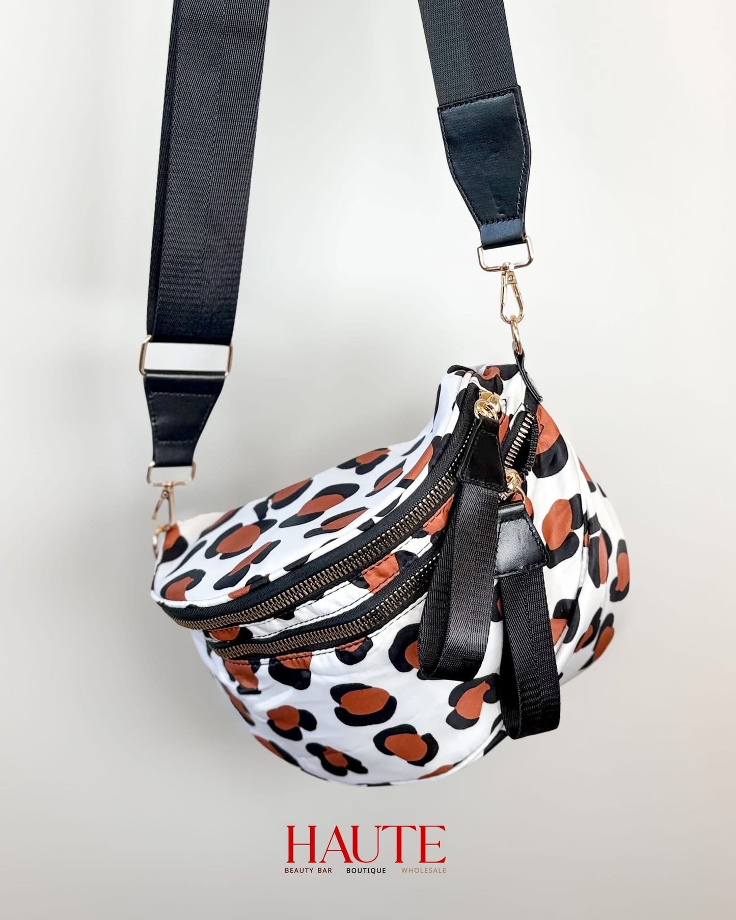 Extra from pre-order CROSSBODY BAG!