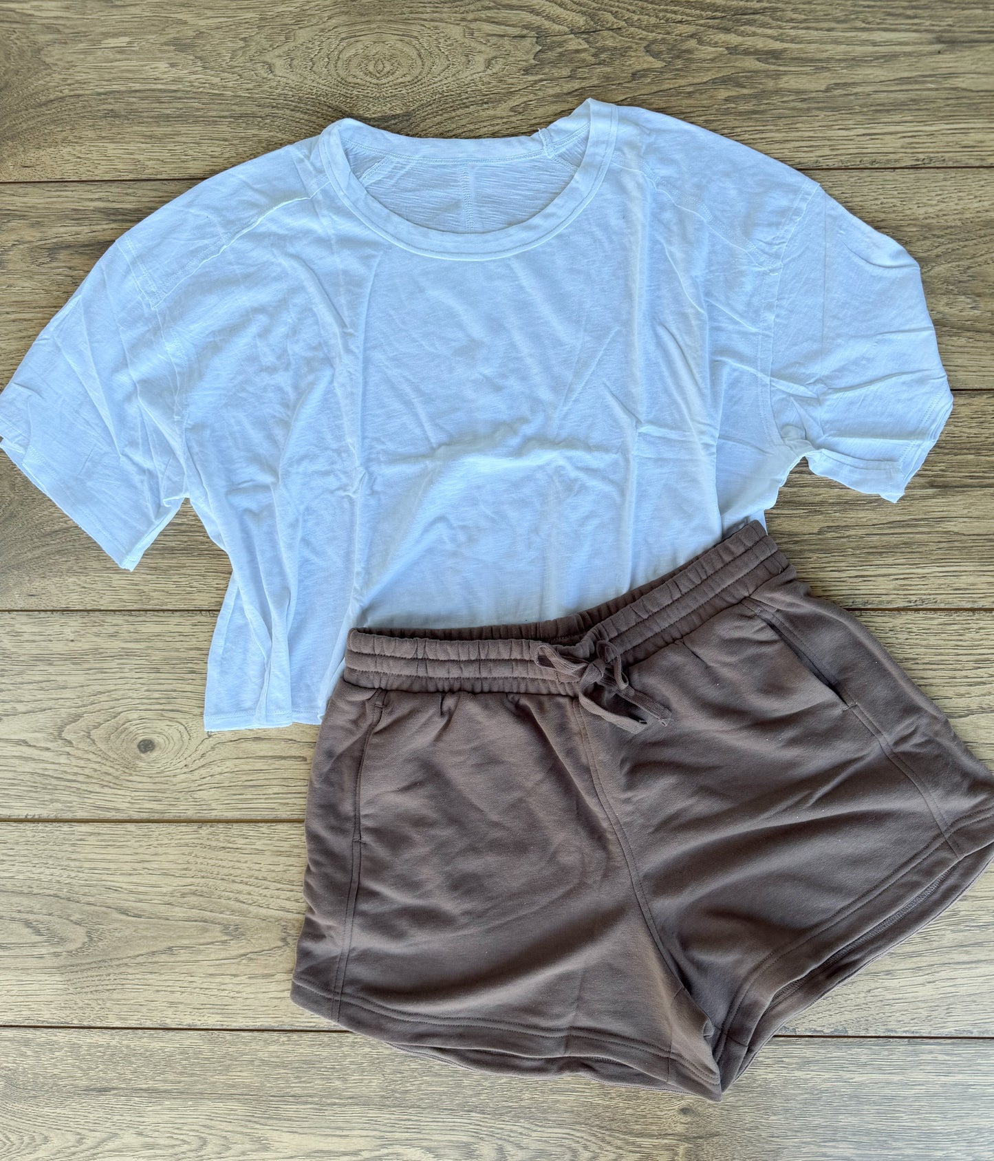 Plus Size - White Cotton Short Sleeve Crop Top