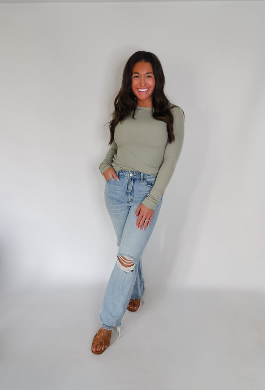 Seagrass Round Neck Fitted Ribbed Knit Long Sleeve