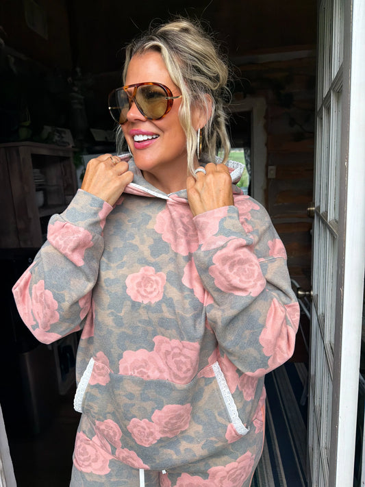 PREORDER- VINTAGE ROSE HOODIE