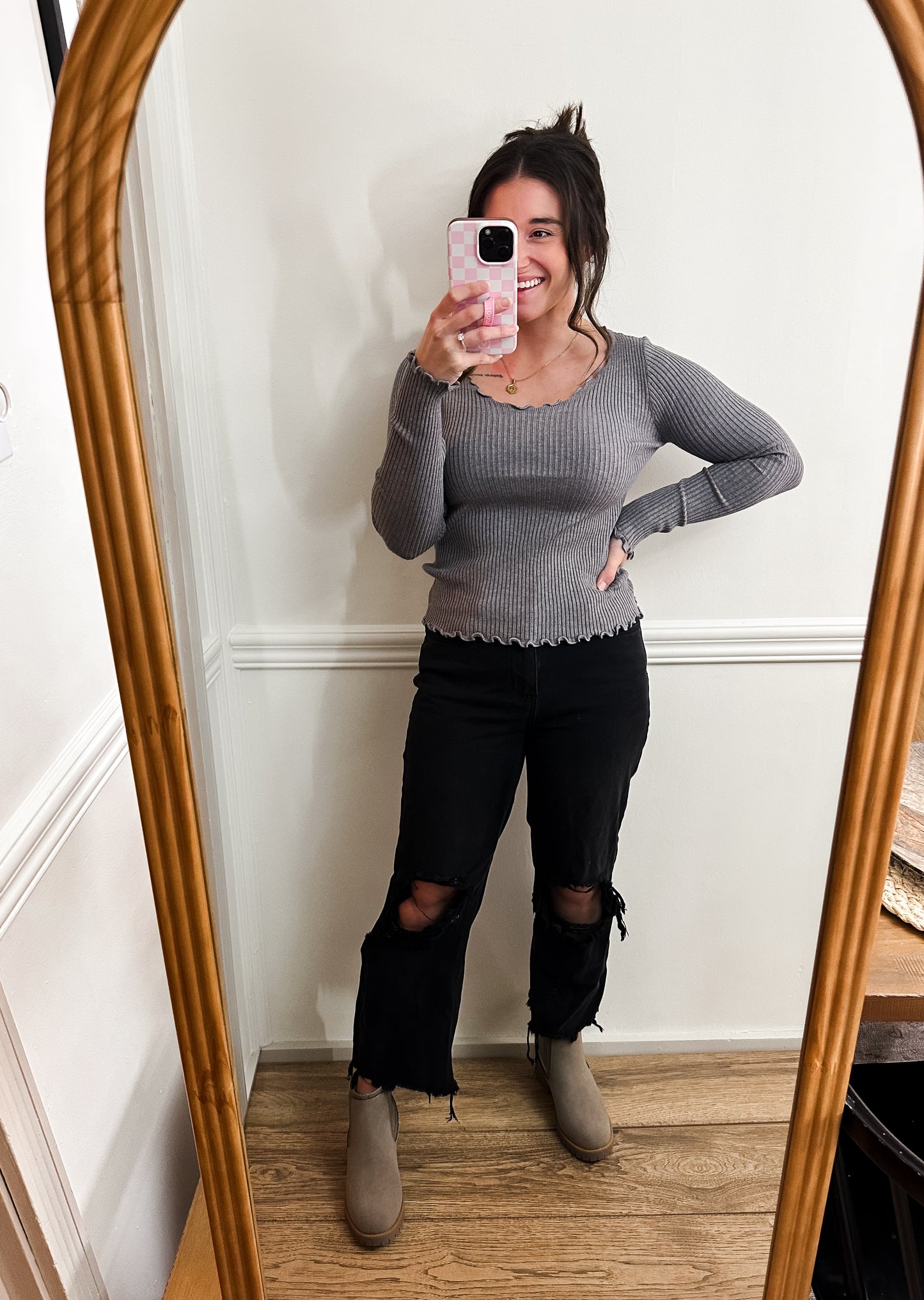 Adalie Ruffled hem long sleeve