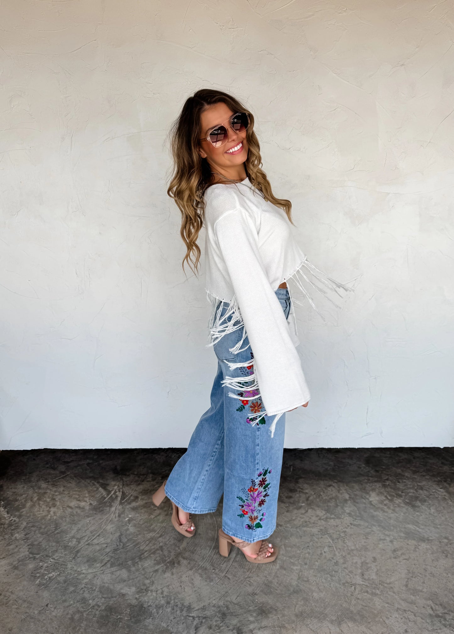 PREORDER- FRINGE BENEFITS TOP