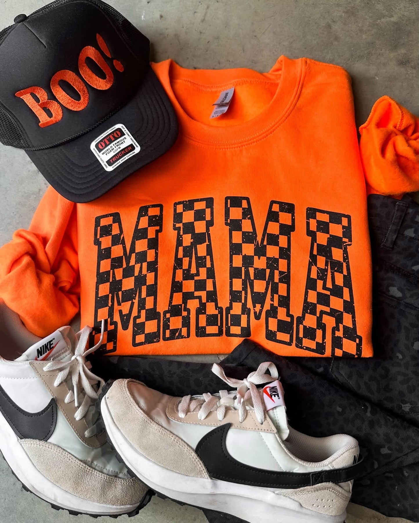 PRE-ORDER MAMA pullover