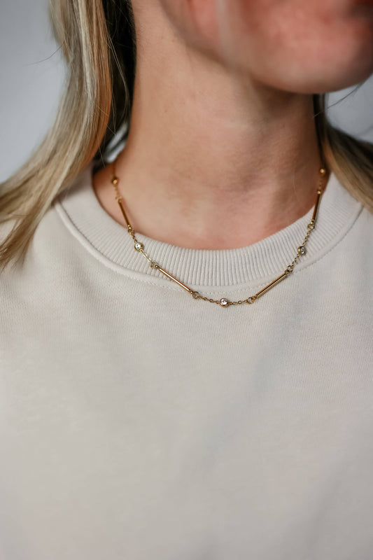THE LUXE LINE NECKLACE